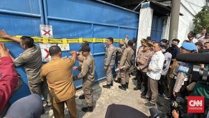 Penyegelan Gudang, Mantan Karyawan Lega Tapi Ijazah Belum Balik!