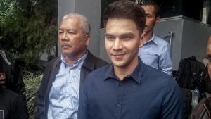 Aktor Ternama Tersandung Kasus Vape Berbahaya!