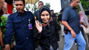 Rahasia Permintaan Mundur Riezky Aprilia
