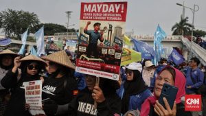 May Day 2025: Dua Aksi, Dua Nasib Berbeda!