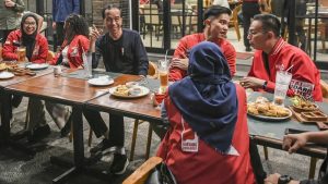 Jokowi Didorong Pimpin PSI, Kaesang Masih Berpeluang?