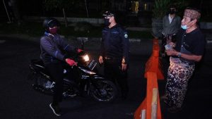 Penerapan Jam Malam Anak di Surabaya: Kota Pahlawan Berbenah