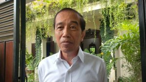 Respon Santai Jokowi Soal Pemakzulan Gibran