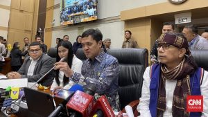 Rahasia Penyadapan: DPR Pastikan Tak Masuk RUU KUHAP!