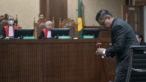 Hasto Kristiyanto Dituntut 7 Tahun Penjara!