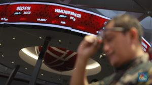 Harga Saham Gila-Gilaan! BEI Bekukan 8 Emiten Ini