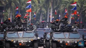 Judul Clickbait: Monas Jadi Medan Perang! HUT TNI ke-80 Bikin Merinding