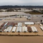 AS Darurat! Banjir Bandang Landa Washington, Tanggul Jebol!