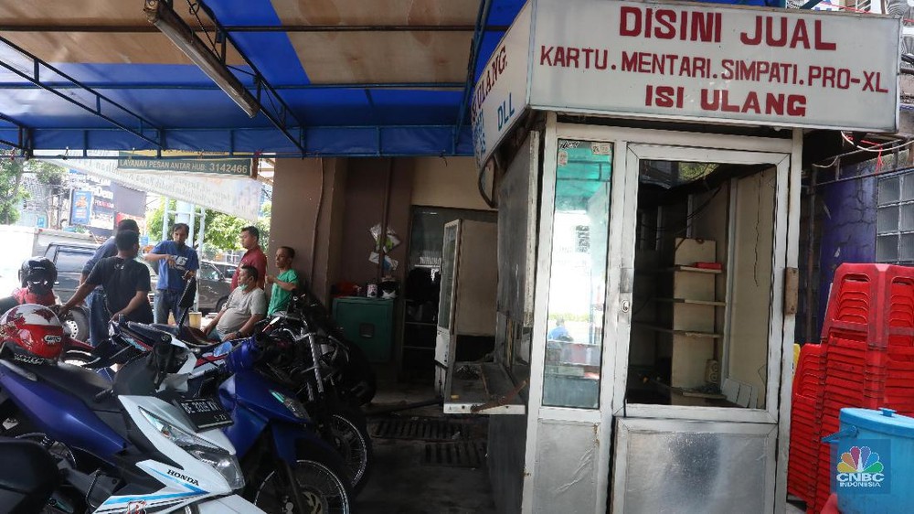 Fakta Pilu: Warung Kelontong RI Digulung Ritel Raksasa?