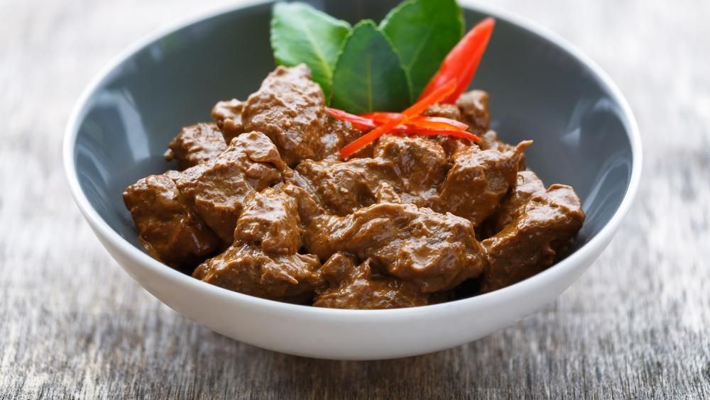 Rahasia Daging Lebaran: Simbol Kemewahan Hingga Cinta!