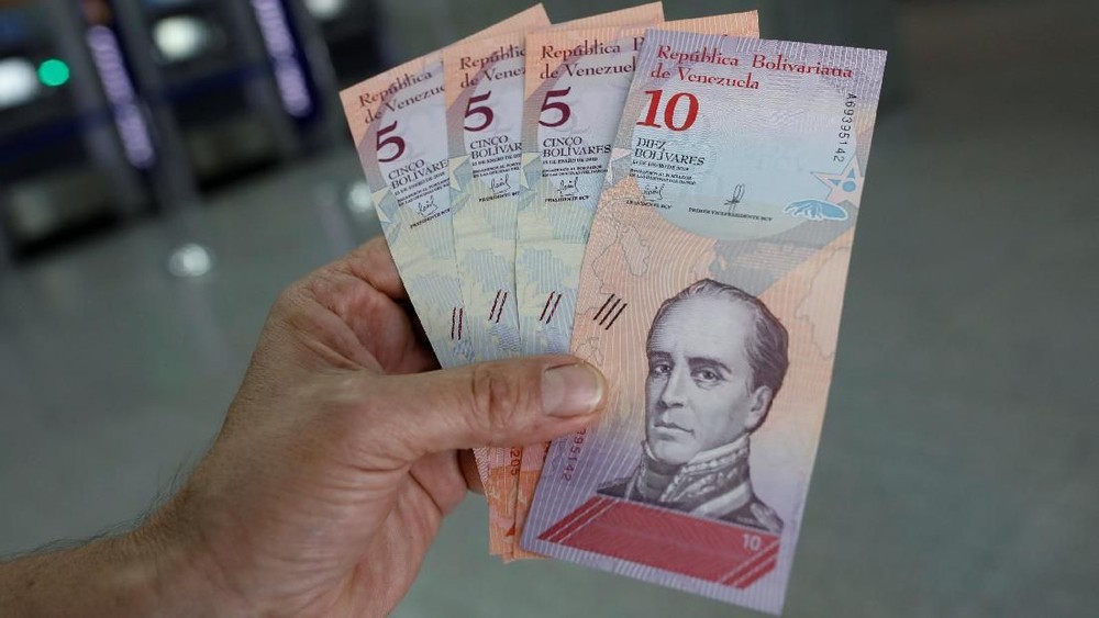 Perang Iran Guncang Dunia: Mata Uang Ini Terjun Bebas!