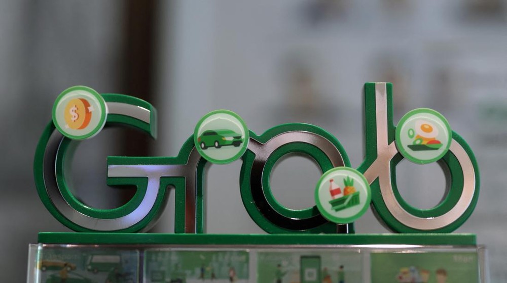 Resmi! Grab Naikkan Tarif Taksi di Singapura Akibat BBM!