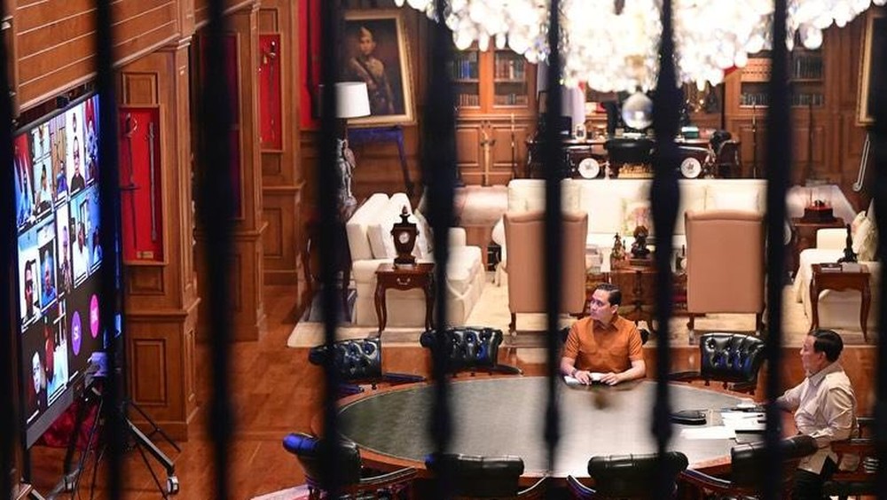 Terungkap! Prabowo Pimpin Rapat Darurat, Bahas Energi & Ekonomi