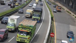 Sultan Yogyakarta Nyopir Truk, Penjual Beras Pingsan!