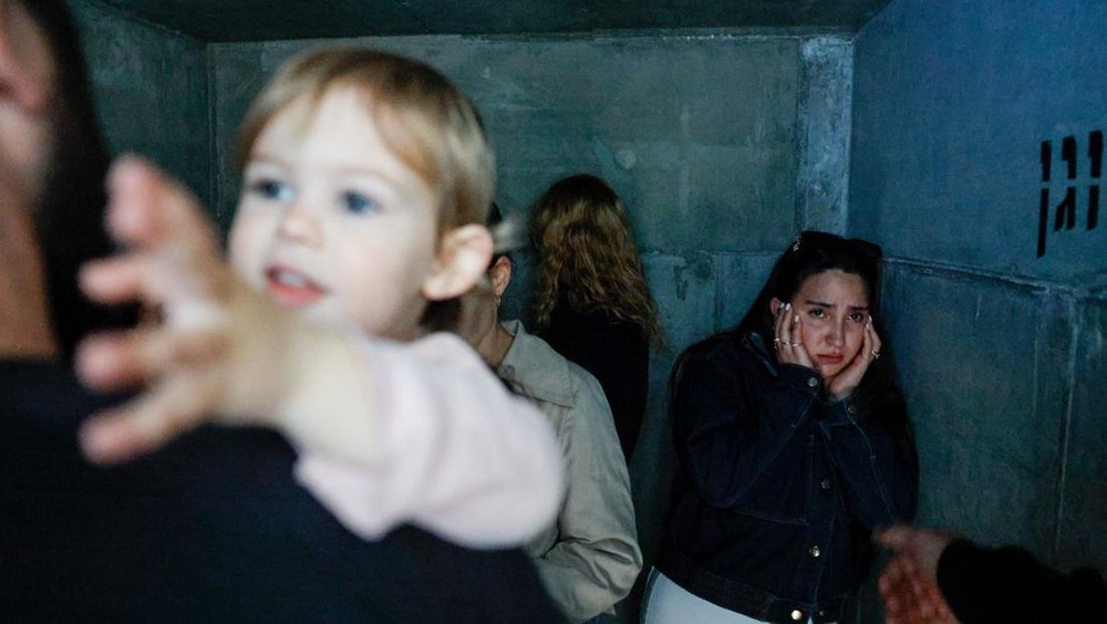 Rudal Iran Terjang Israel! Warga Haifa Panik Berhamburan!