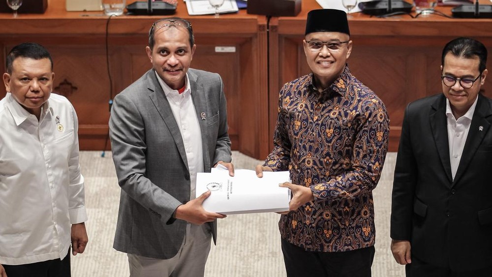 Terobosan Besar DPR Demi Keamanan Siber Nasional