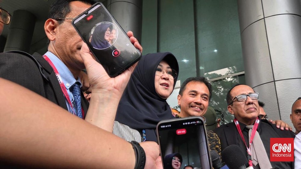 Surat Sakti Selamatkan Roy Suryo Dari Bui