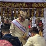 Jokowi Terima Gelar Adat Keramat di Bumi Ruwa Jurai