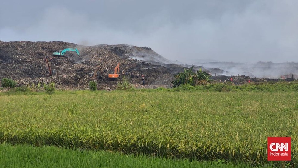 TPA Jatiwaringin Terus Membara Ini Penyebabnya