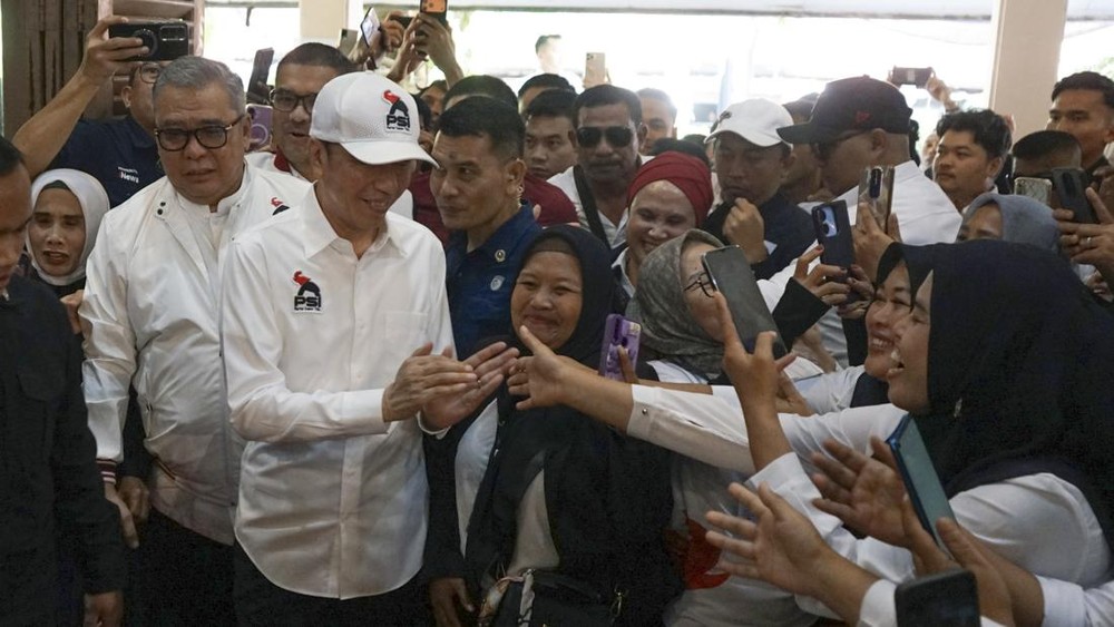 Kandang Banteng Digoyang PDIP Santai Saja