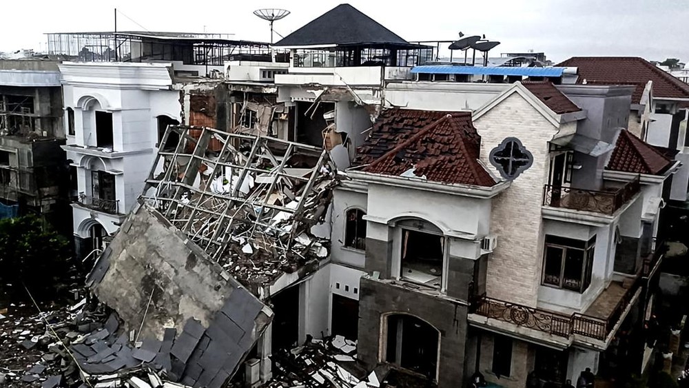 Geger Ledakan Dahsyat di Kompleks Elit Medan