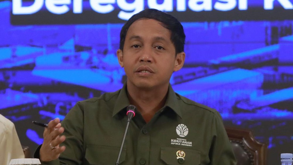 Amplop Bupati Kuansing Jerat Menteri Kehutanan