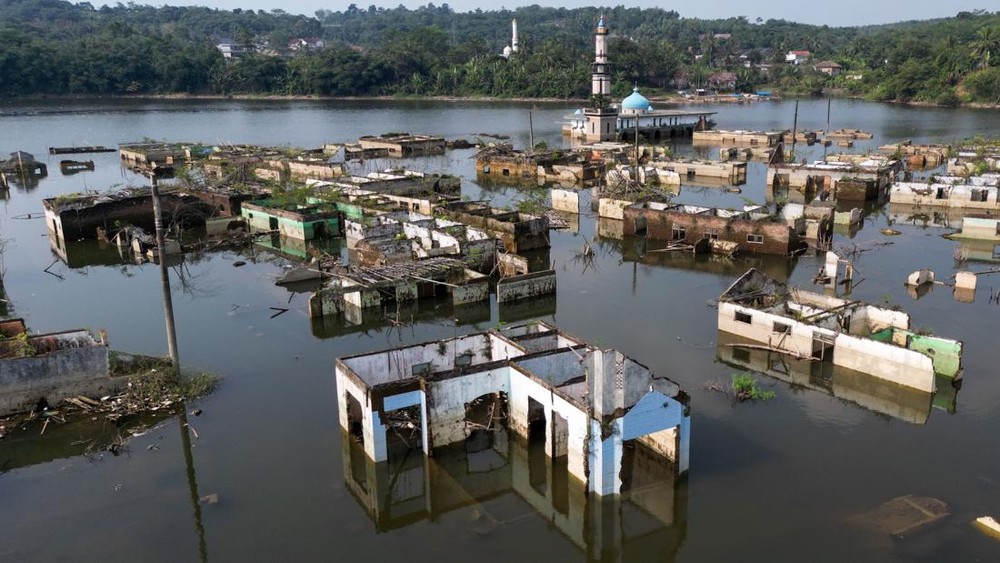 Kampung Atlantis Lebak Bangkit Lagi