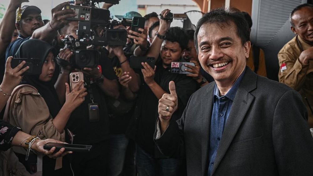 Kemenangan Roy Suryo Bongkar Cacat Hukum Polisi