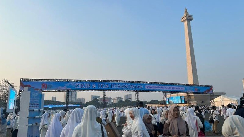 Jurnalis Kehilangan iPhone di Monas Saat Liputan