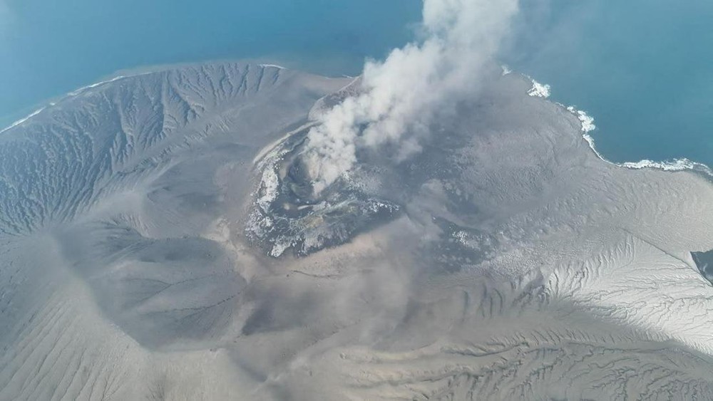 Sebaran Abu Krakatau Meluas Hingga Ibu Kota
