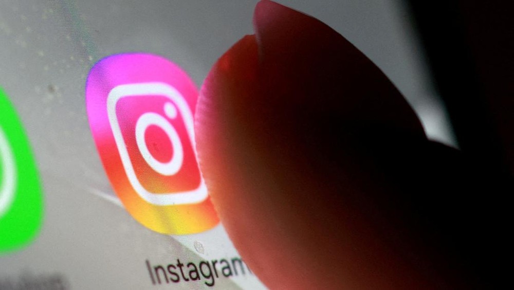 Cara Rahasia Blur Wajah di Instagram Story