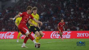 Drama Kartu Merah di GBK Indonesia Imbang
