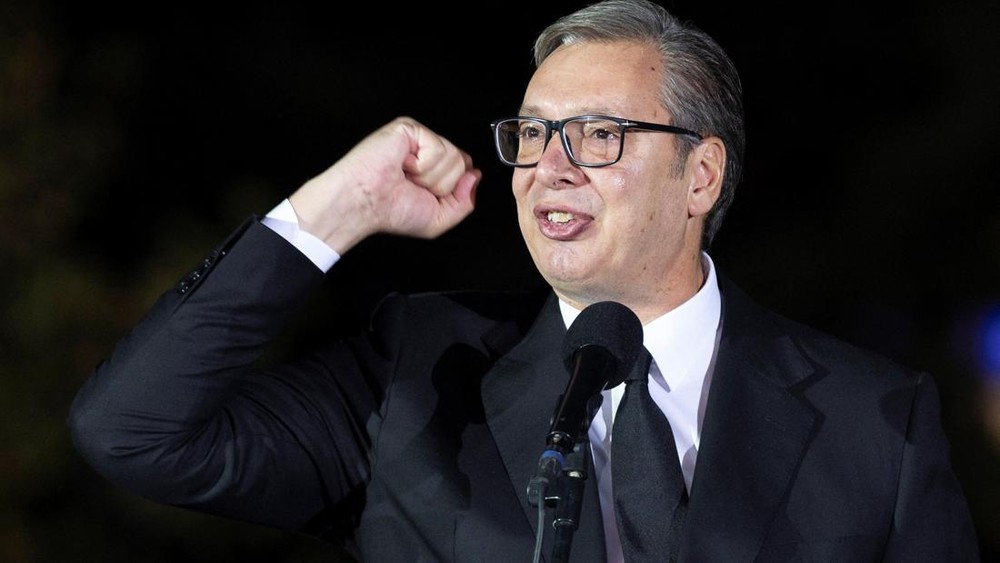 Presiden Serbia Mundur Usai Gelombang Demo