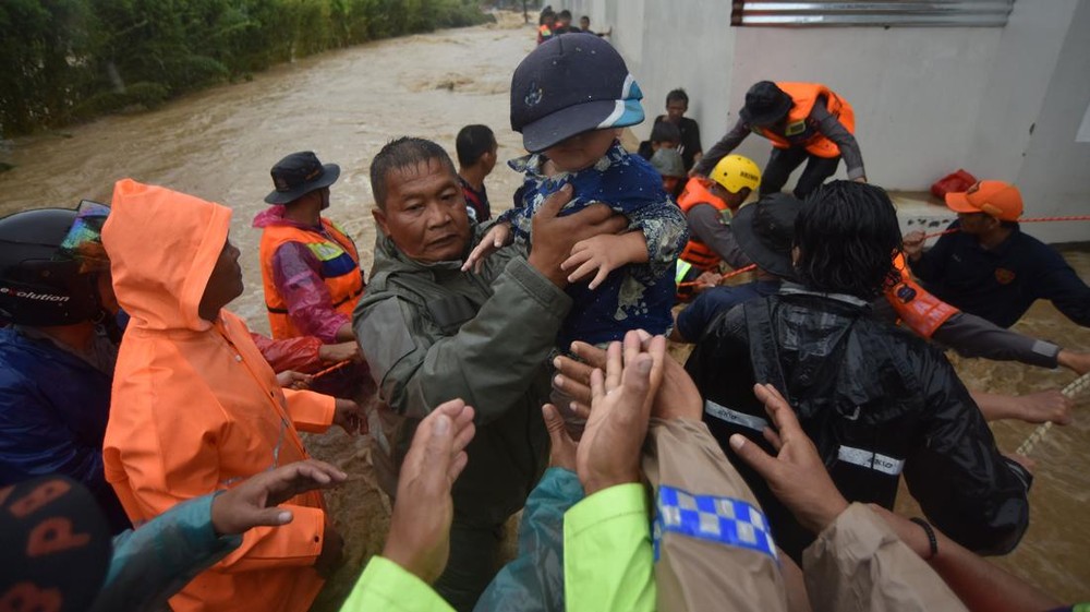 Banjir Dahsyat Padang Landa Dua Kecamatan Parah