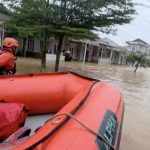 Padang Dikepung Banjir Bandang Mencekam