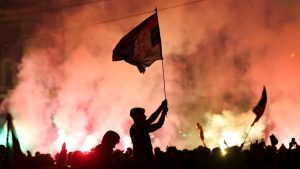 Era Baru Serbia Setelah Jatuhnya Sang Penguasa