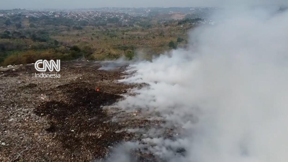 Jatibarang Membara Warga Semarang Cemas