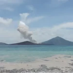 Anak Krakatau Berstatus Siaga