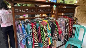 Membangun Ekonomi Lewat Keajaiban Batik