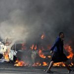 Afrika Selatan Membara Massa Mengamuk