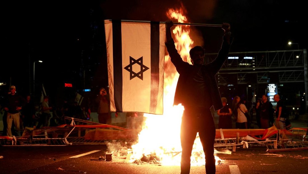 Israel Terancam Perang Saudara