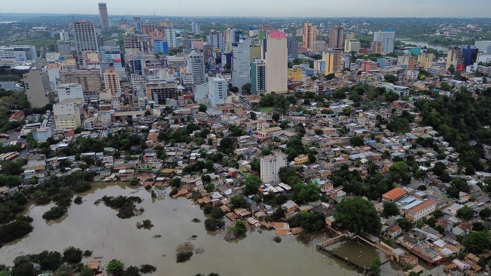Kota Berubah Jadi Danau Akibat Banjir Besar